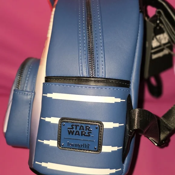 Star Wars Red and Blue Loungefly Star Wars: The Force Awakens Rey & Kylo Ren Light Up Mini  main image 4